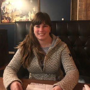 🌸 Meet your posher 🌸